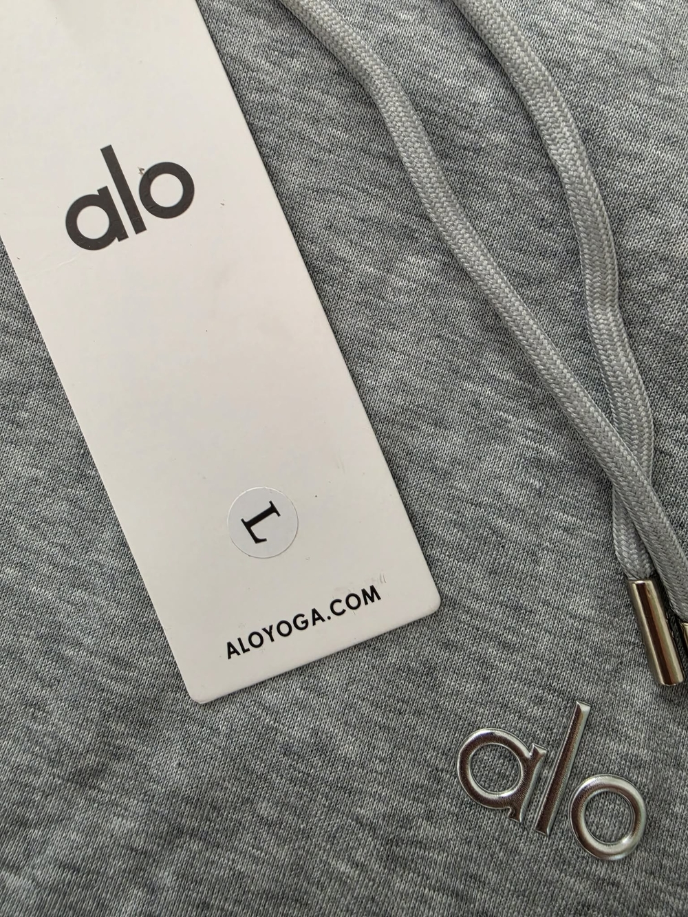 ALO Yoga Light Gray Hoodie & Jogger Set - Picture 6 of 6